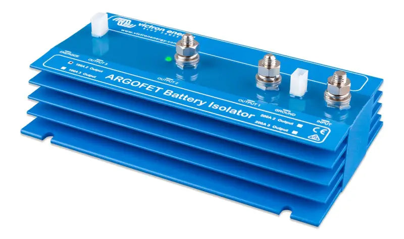 Compact AGF-1 guitar pedal using Argofet battery isolators for efficient multi-charging