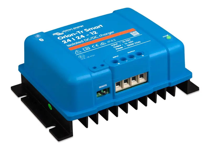 Orion-Tr Smart Charger blue power supply box for dual battery systems with 4 sockets