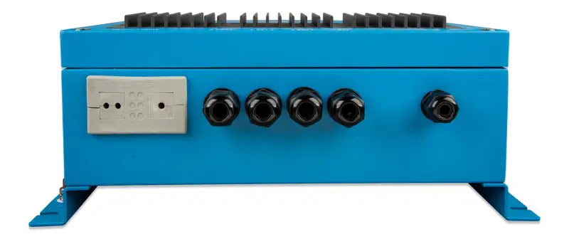 Skylla-IP65 blue box, portable charge algorithm device with wide range usage