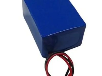 "25.6V 28Ah Lithium Ion Battery with PVC Wrap - Showcasing high energy capacity and durable protection, perfect for off-grid power systems, highlighting efficient design and lightweight construction."